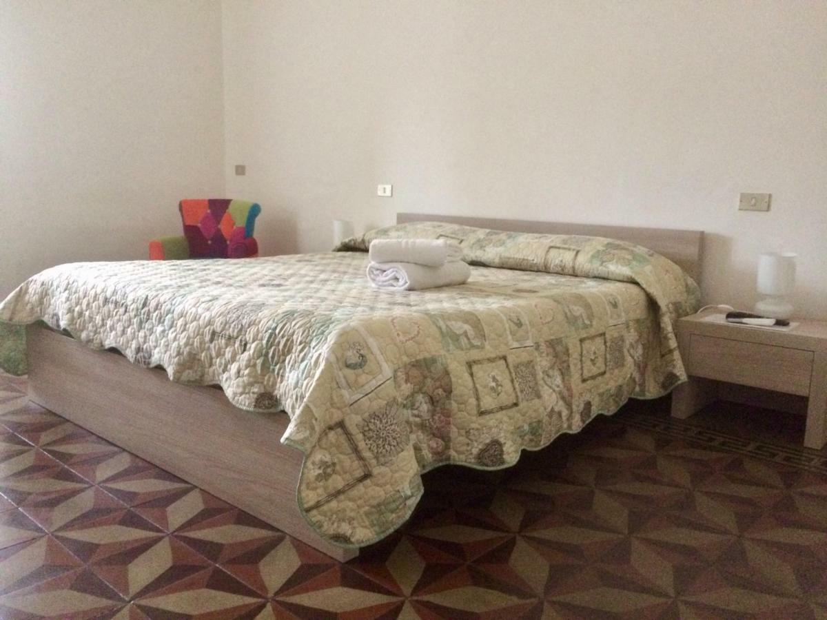 B&B Zia Iaia Сидерно-Марина Экстерьер фото